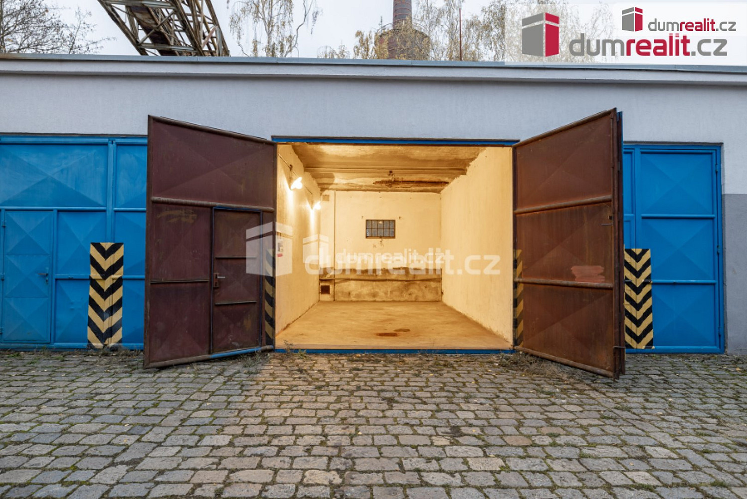 Pronájem garáže, 24 m2 Slaný