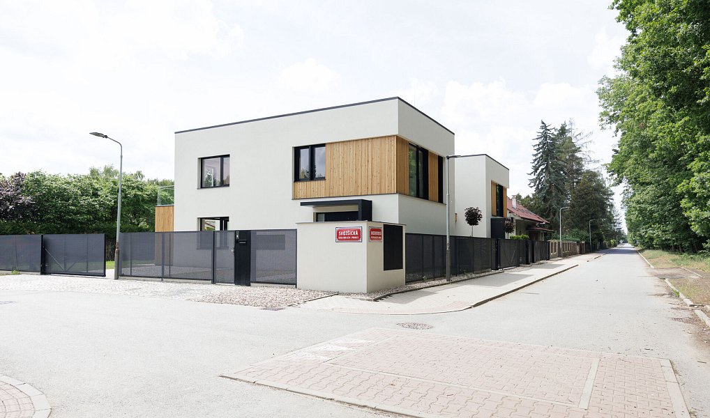 Prodej domu 144 m² s pozemkem 343 m², Praha – náhled fotky 3