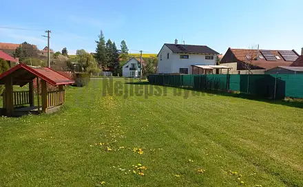 Prodej stavebního pozemku 1 275 m², Nemotice, okres Vyškov