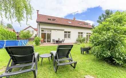 Prodej domu 158 m² s pozemkem 700 m², Mukařov, okres Praha-východ