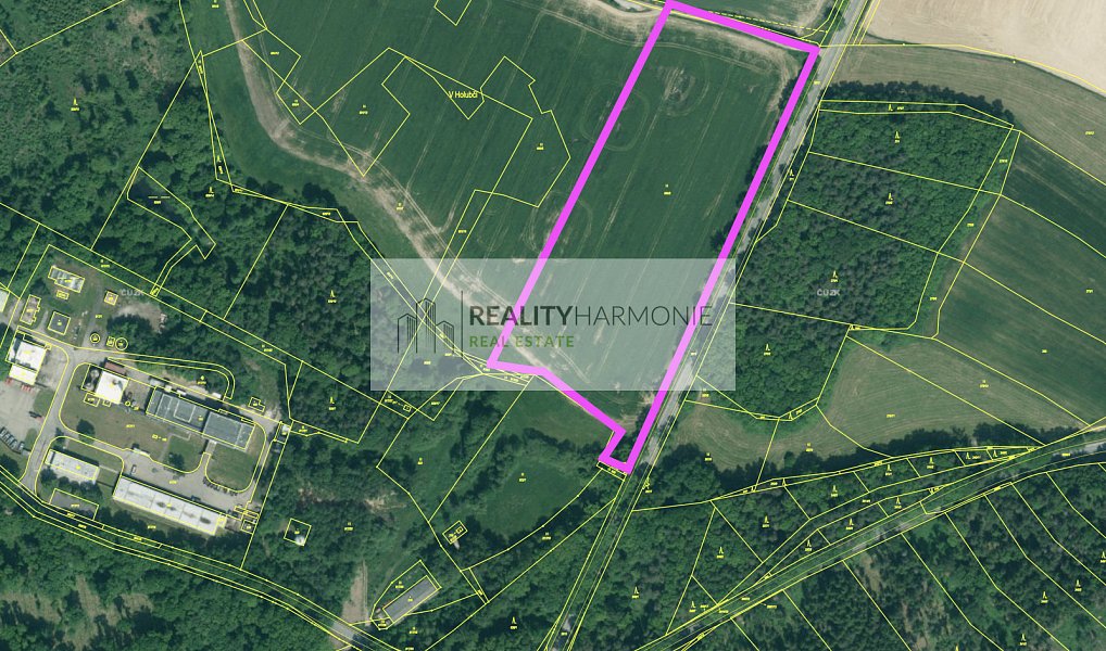 Prodej komerčního pozemku 34 899 m², Hosín – náhled fotky 4