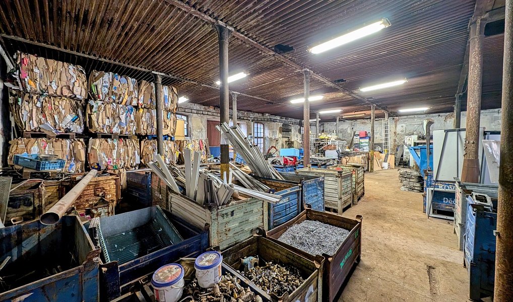 Prodej skladovacích prostor 3 600 m², Chrastava – náhled fotky 5