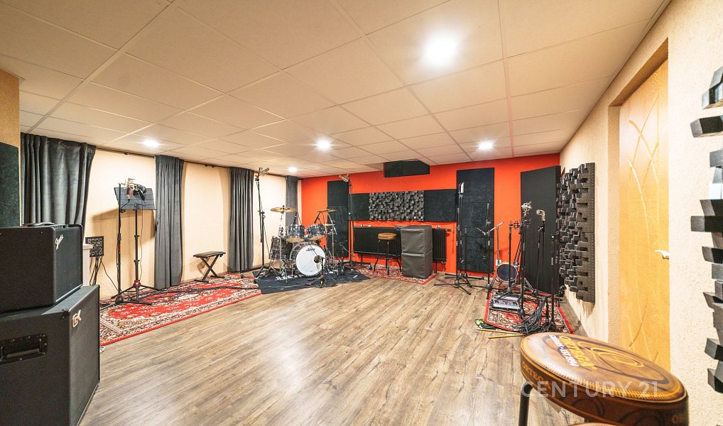 Prodej domu 545 m² s pozemkem 2 148 m², Chlumčany – náhled fotky 40