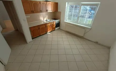 Prodej bytu 2+kk 40 m², Ruská, Holýšov, okres Plzeň-Jih