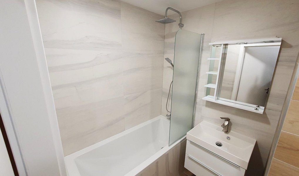 Pronájem bytu 3+1 50 m², Jirkov – náhled fotky 2