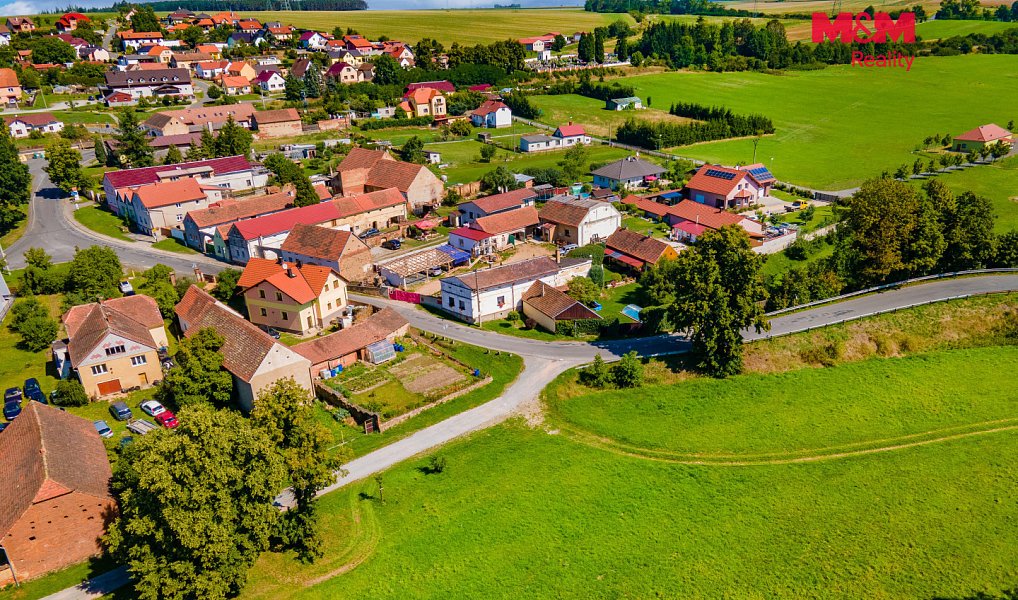 Prodej louky 286 m², Hradec – náhled fotky 11