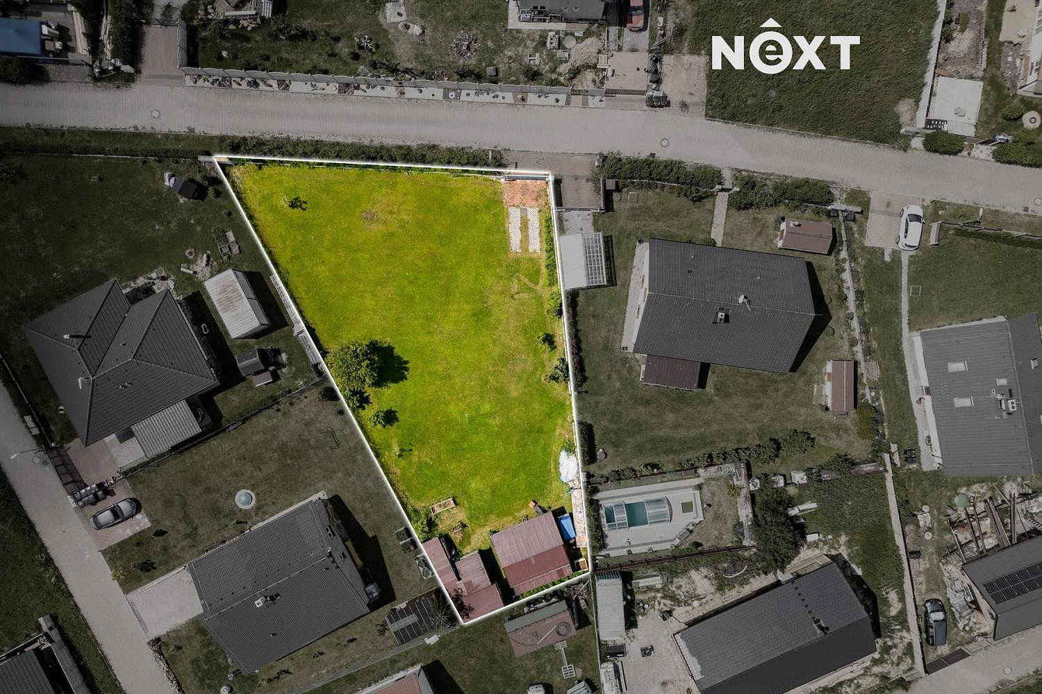 Prodej stavebního pozemku 996 m² — photo 2