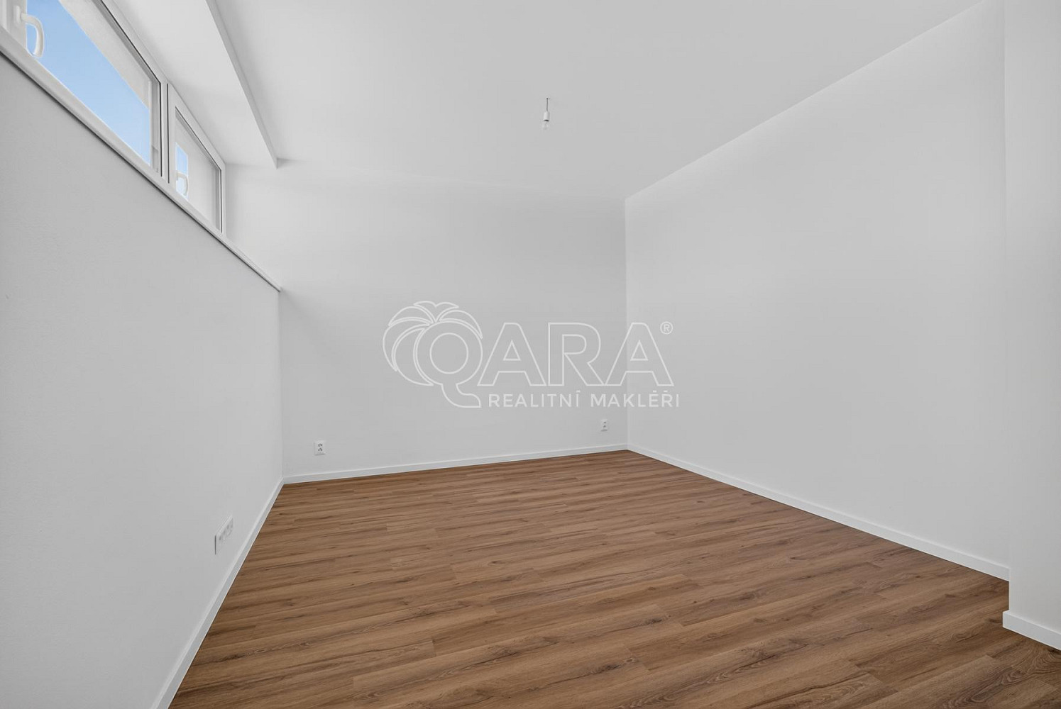 Prodej bytu 3+kk 74 m² — photo 4