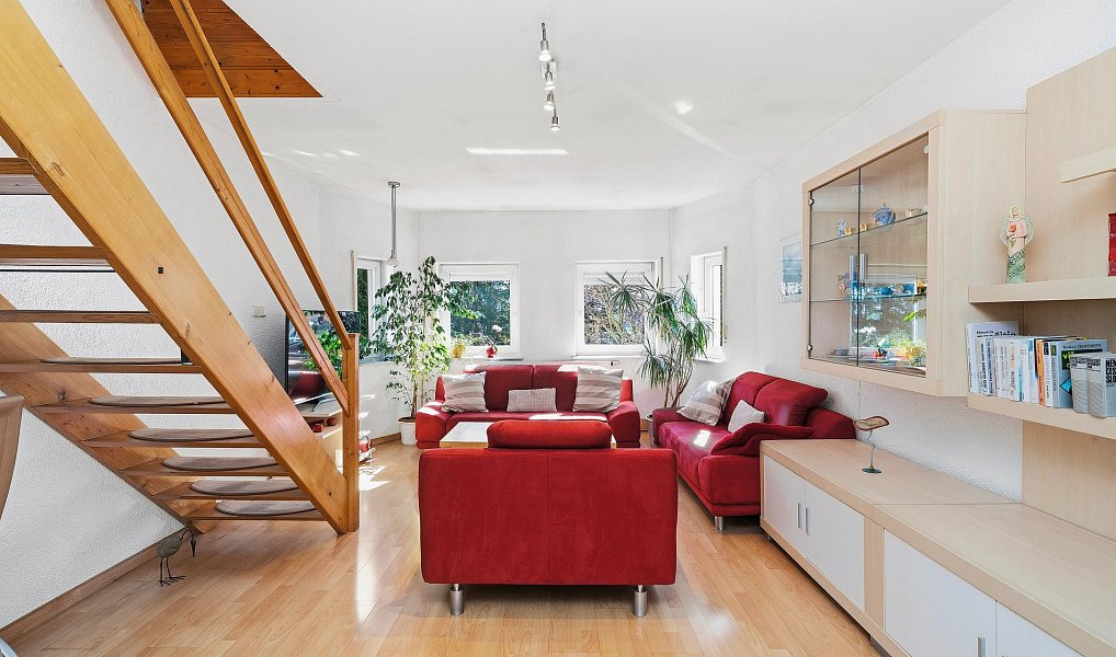 Prodej domu 120 m² s pozemkem 1 971 m², Mirošovice – náhled fotky 3