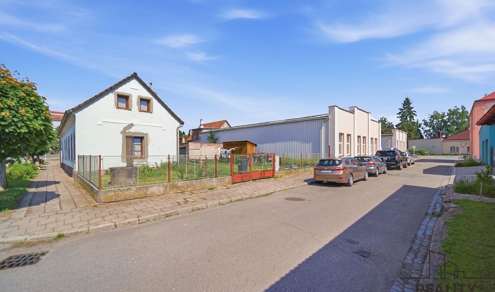 Prodej domu 170 m² s pozemkem 378 m², Smiřice – náhled fotky 19