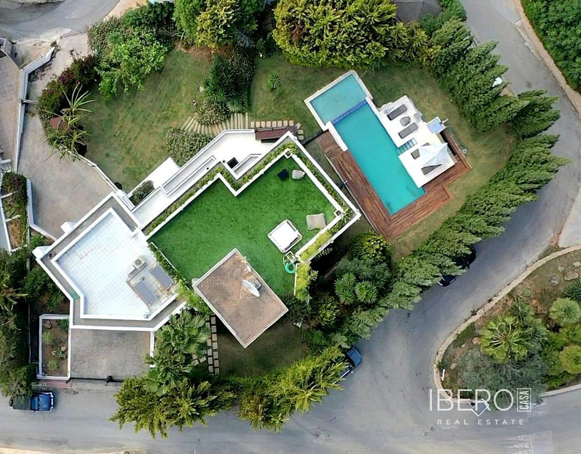Prodej domu 1 920 m² s pozemkem 1 500 m²