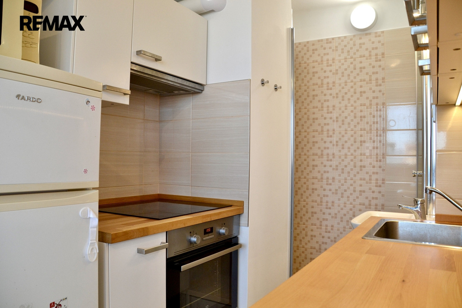 Pronájem bytu 1+1 35 m² – další