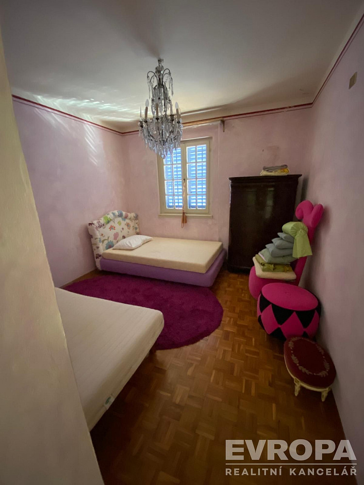 Pronájem domu 200 m² s pozemkem 600 m² - Vista 6