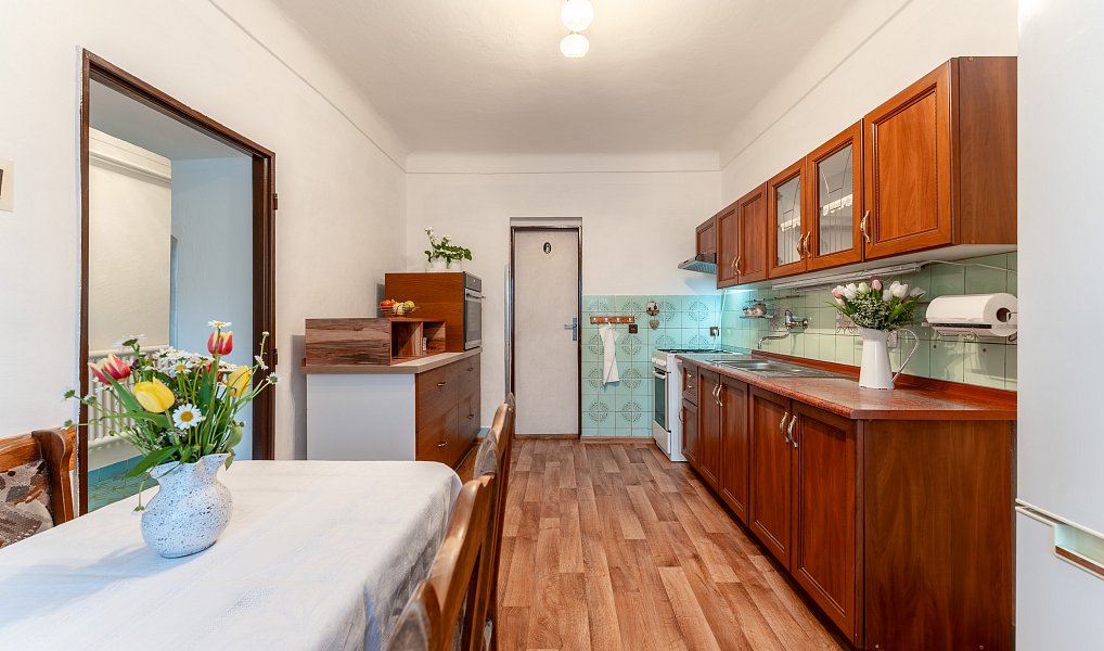 Prodej domu 200 m² s pozemkem 1 330 m², Kubšice – náhled fotky 5