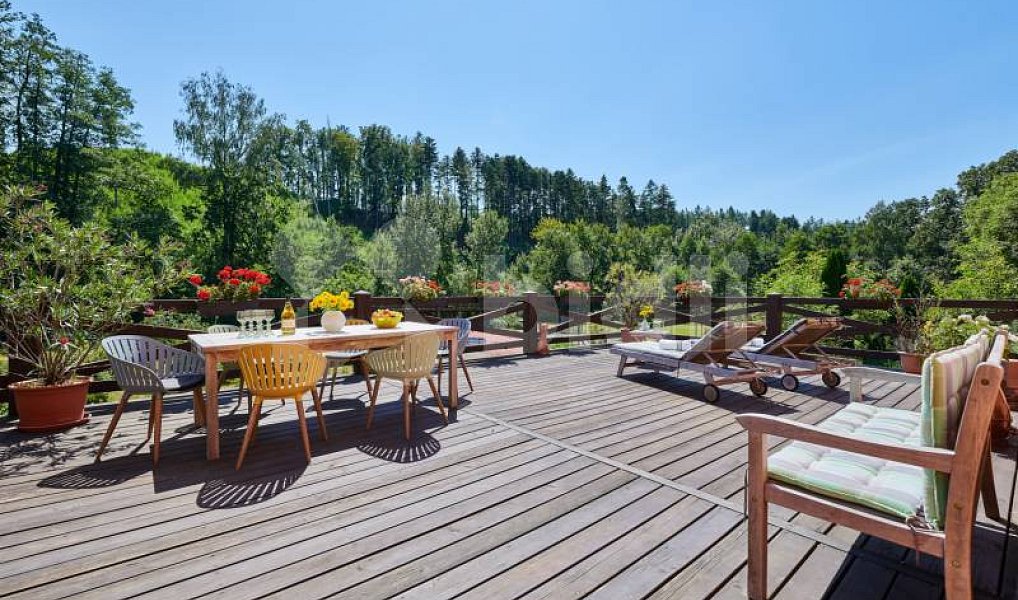 Prodej ubytovacího objektu 1 350 m², Želetava – náhled fotky 25