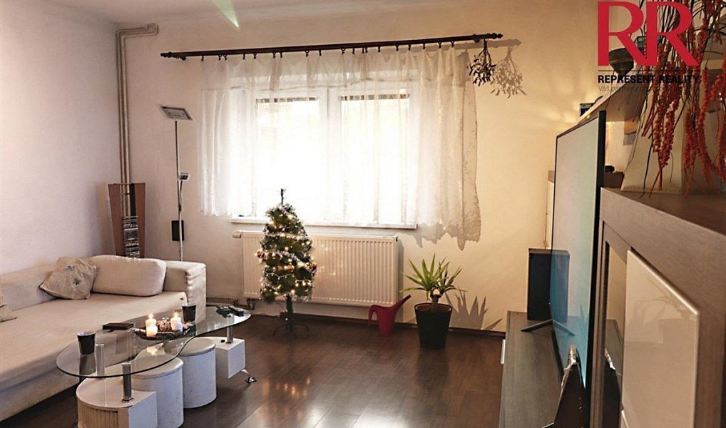 Prodej domu 210 m² s pozemkem 942 m², Chlumčany – náhled fotky 12