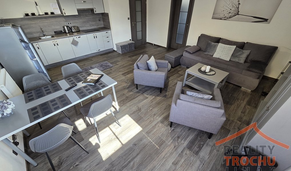 Prodej komerčního objektu (jiného typu) 715 m², Trutnov – náhled fotky 7