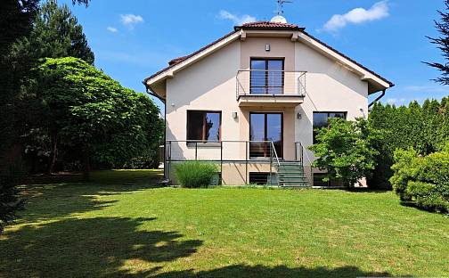 Prodej domu 198 m² s pozemkem 757 m², Do zahrádek II, Praha 5 - Třebonice