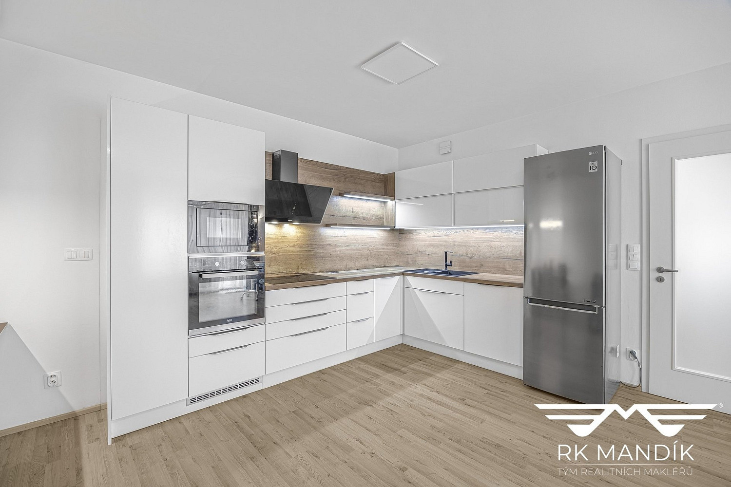Prodej bytu 2+kk 59 m² – fotografie 3