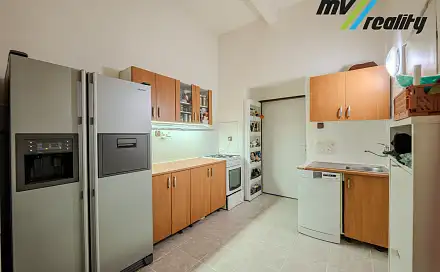 Prodej bytu 2+kk 55 m², Schnirchova, Praha 7 - Holešovice