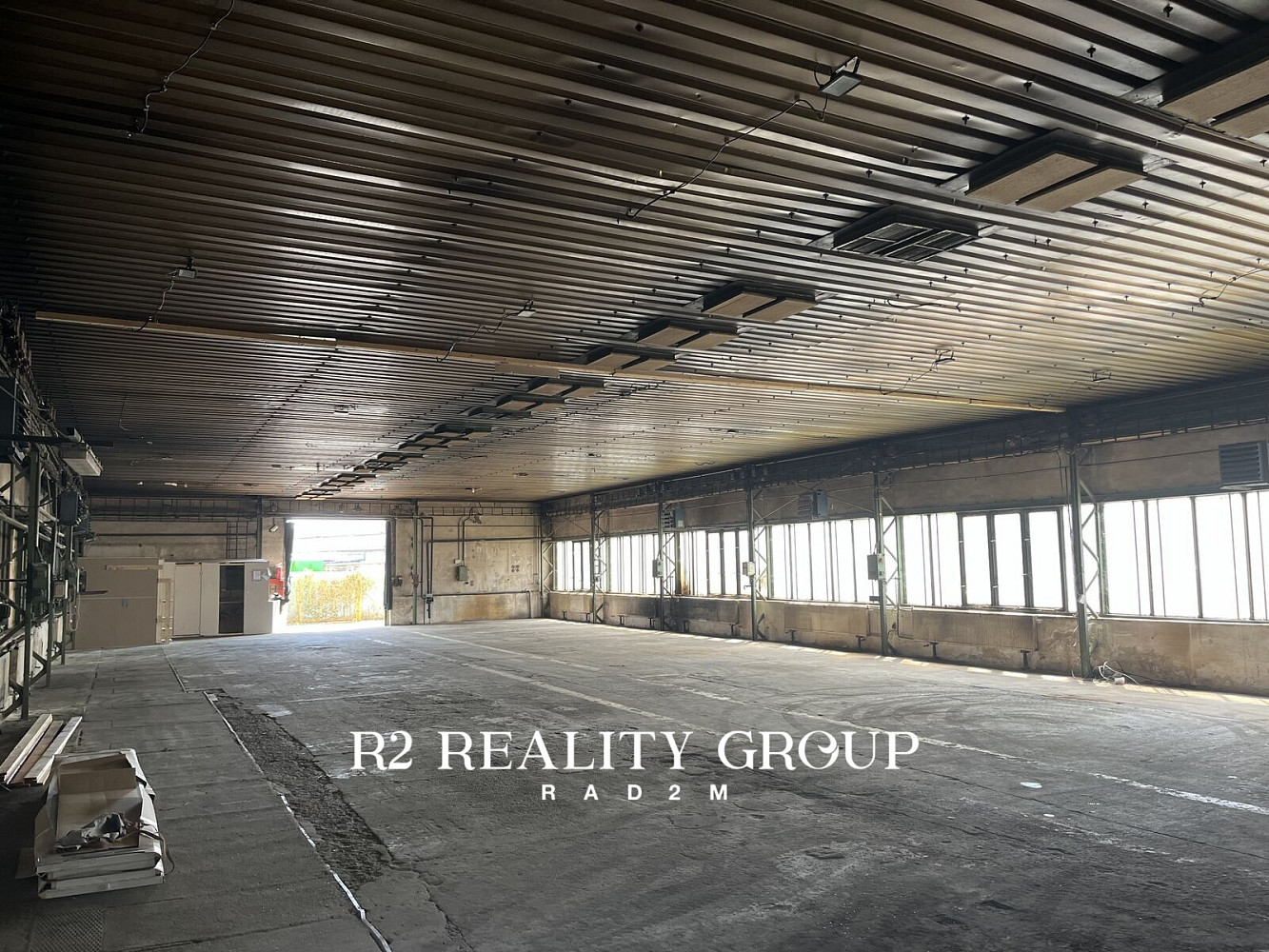 Prodej výrobních prostor 830 m² – pohled 3