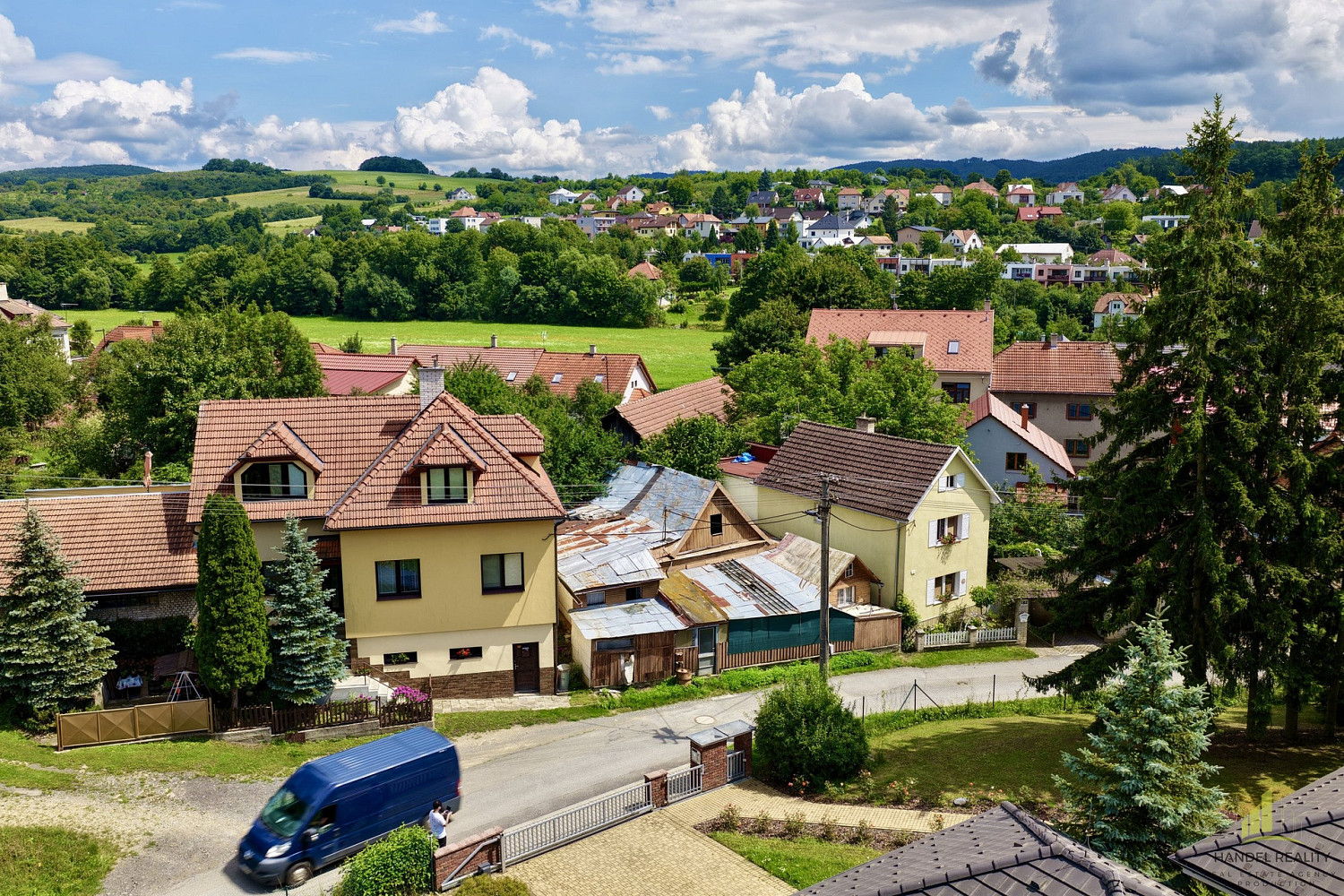 Prodej domu 160 m² s pozemkem 205 m² – fotografie 2