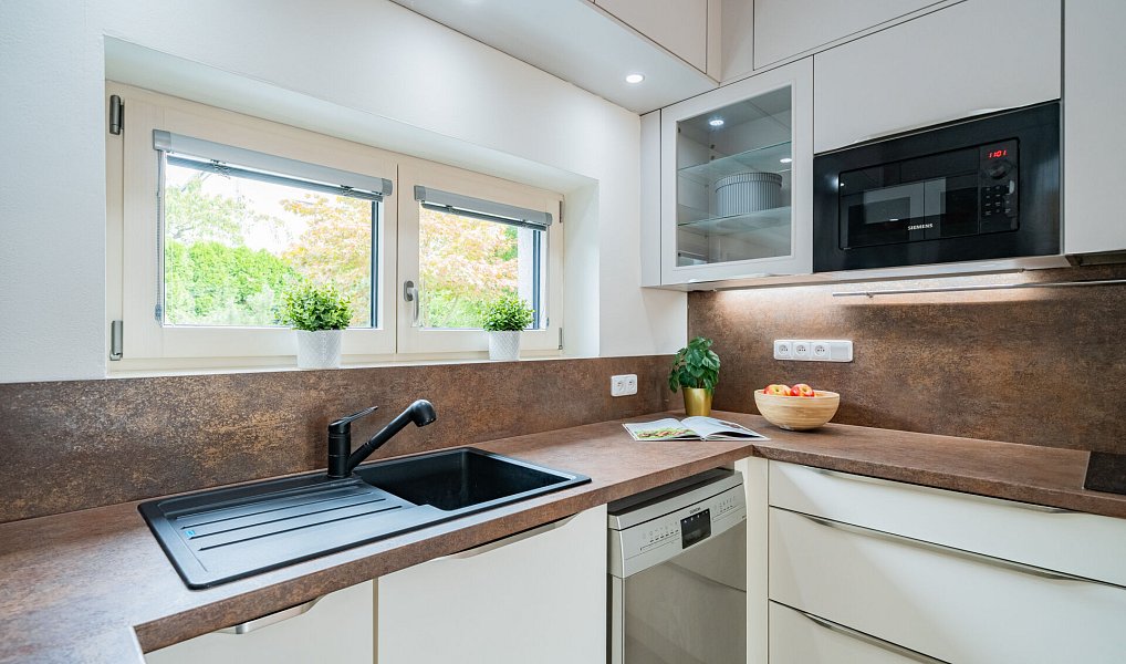Prodej bytu 4+kk 93 m², Jinočany – náhled fotky 4
