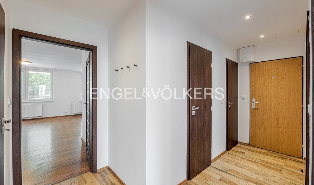 Pronájem bytu 3+kk 74 m², Praha – náhled fotky 11