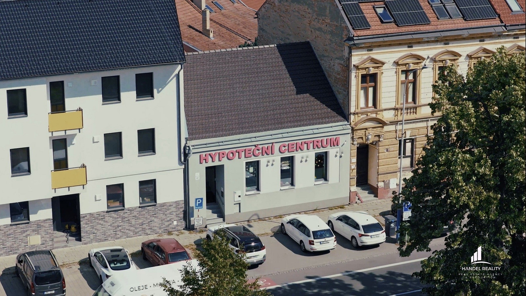 Prodej kanceláře 156 m² – fotografie 2