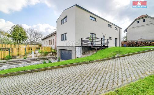 Prodej domu 246 m² s pozemkem 239 m², Na Návsi, Nupaky, okres Praha-východ