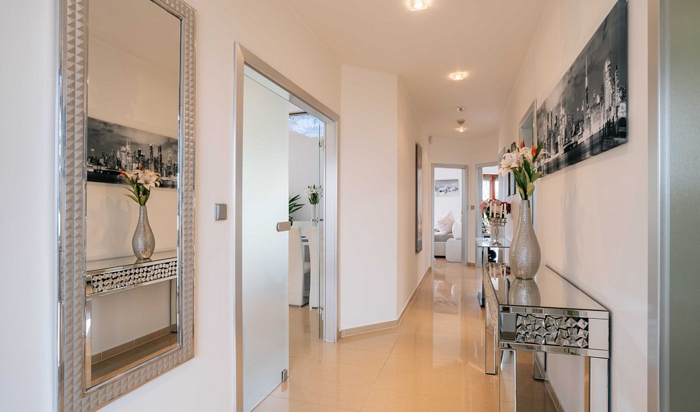 Prodej domu 200 m² s pozemkem 1 444 m², Ondřejov – náhled fotky 19