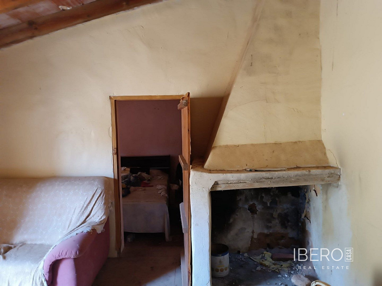 Prodej domu 185 m² s pozemkem 38 000 m² - Vista 6