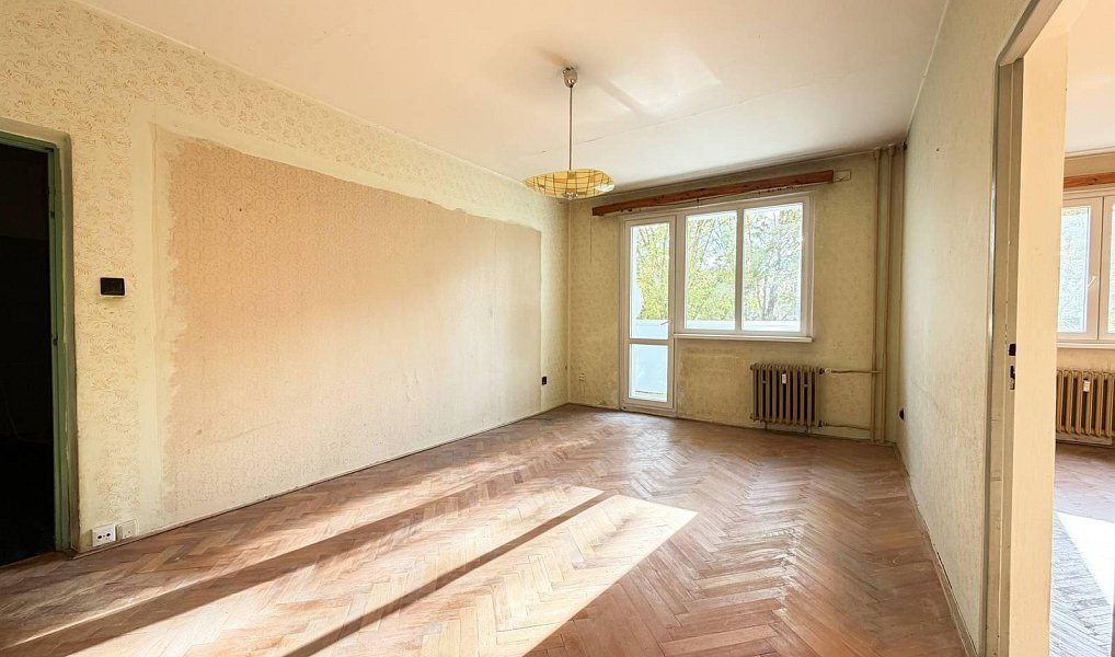 Prodej bytu 3+1 71 m², Chomutov – náhled fotky 3
