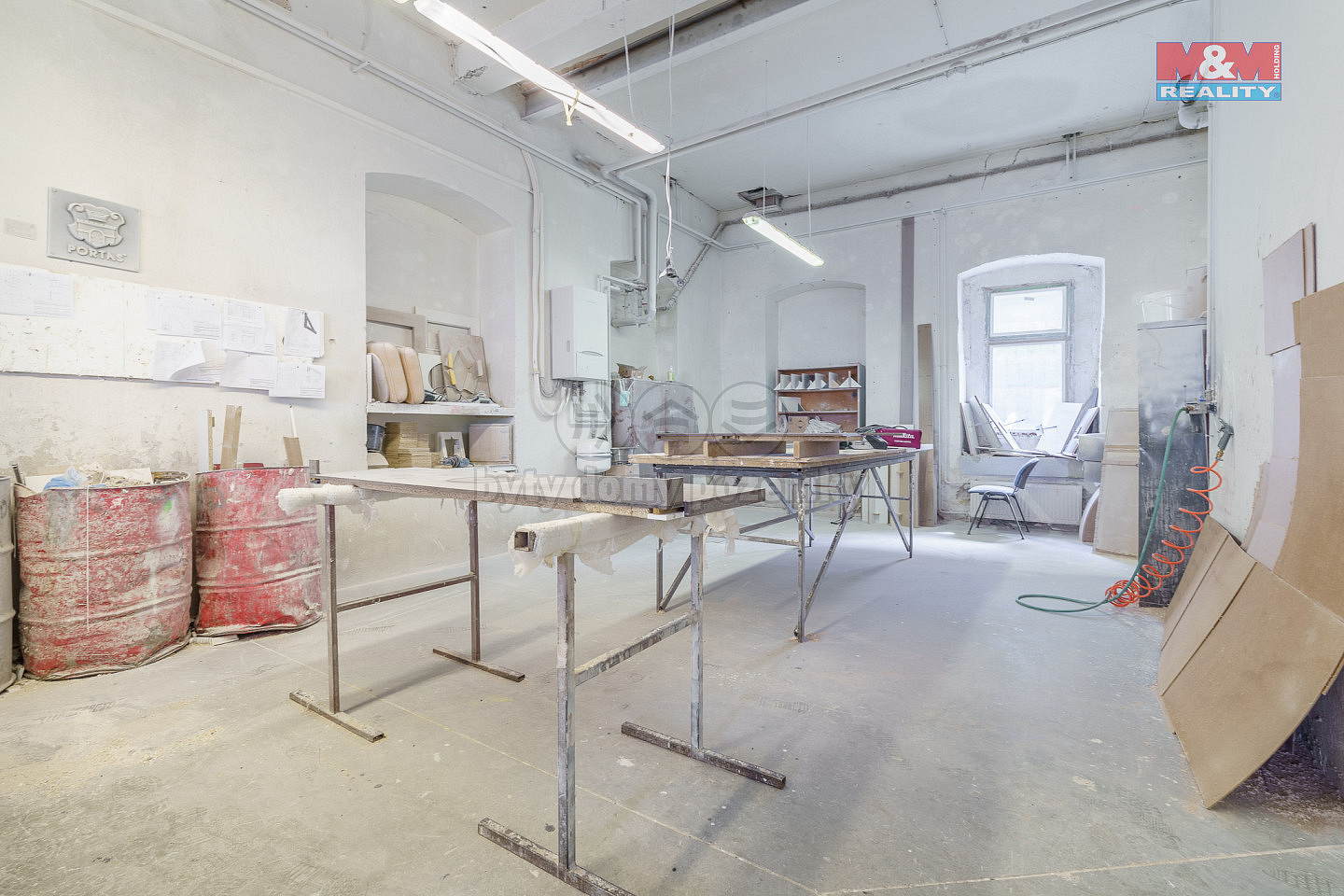 Prodej výrobních prostor 2 100 m² — photo 4