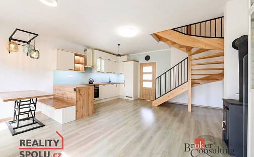 Pronájem bytu 3+kk 90 m², Husova, Starý Plzenec, okres Plzeň-město