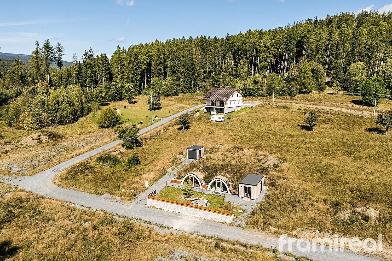 Prodej stavebního pozemku 848 m² — photo 3
