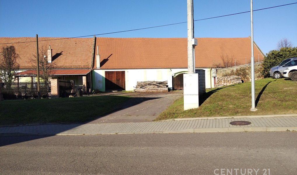 Pronájem stodoly 375 m2, Želetice – náhled fotky 8
