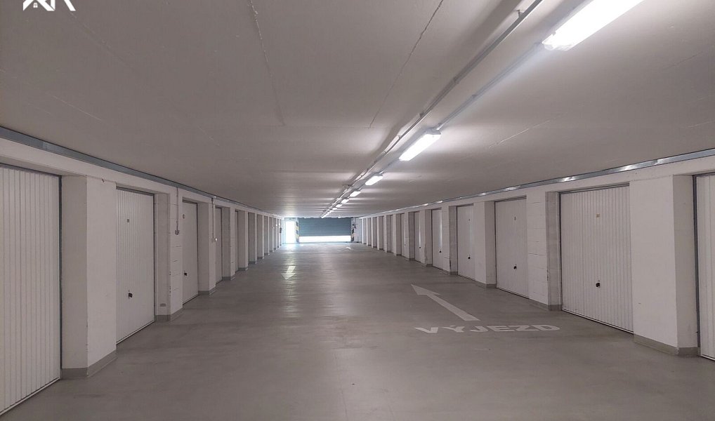 Pronájem bytu 2+kk 55 m², Praha – náhled fotky 15