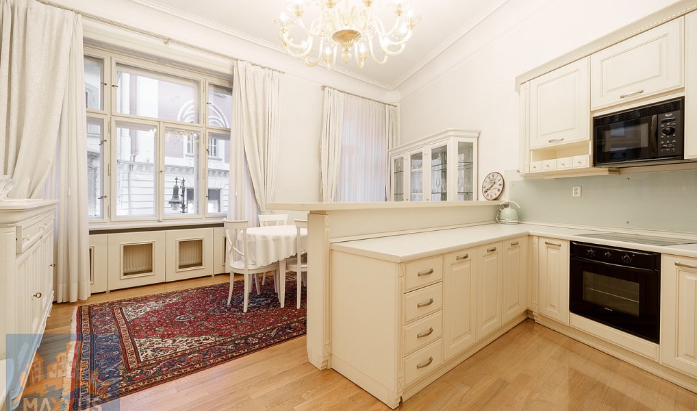 Pronájem bytu 3+kk 76 m², Praha – fotka 1 z 27