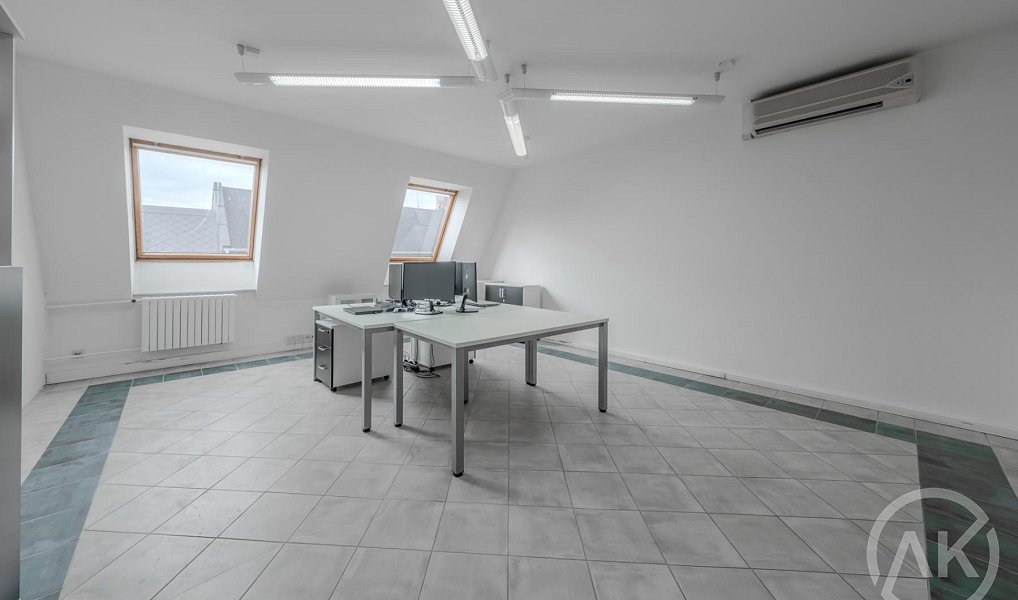 Pronájem kanceláře 29 m², Ostrava – fotka 1 z 9