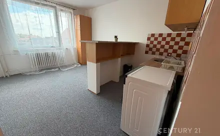 Pronájem bytu 1+kk 20 m², Přímětická, Znojmo
