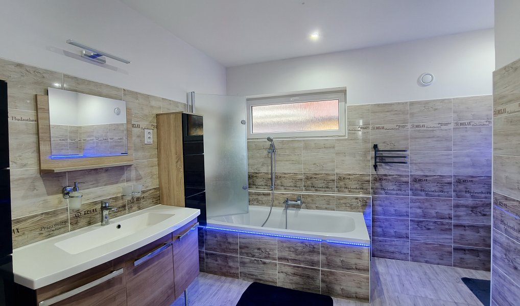 Prodej domu 200 m² s pozemkem 295 m², Troubsko – náhled fotky 8