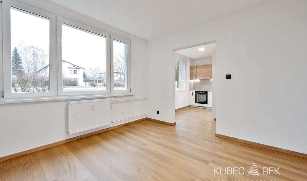 Prodej bytu 3+1 64 m², Pelhřimov – náhled fotky 8