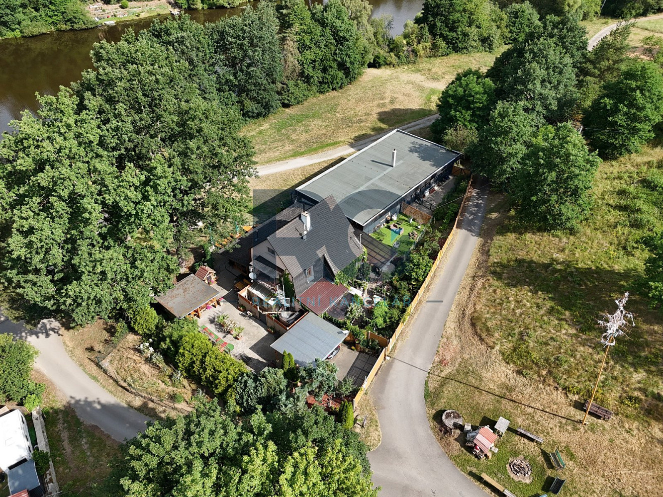 Prodej obchodních prostor 336 m² – fotografie 5