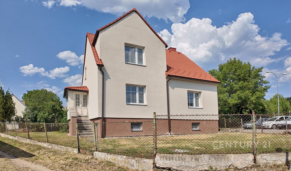 Prodej domu 119 m² s pozemkem 397 m², Adamov – fotka 1 z 33