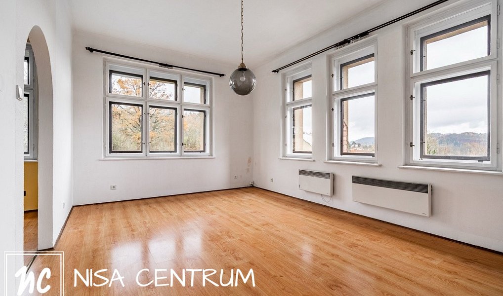 Prodej domu 220 m² s pozemkem 633 m², Benešov u Semil – náhled fotky 27