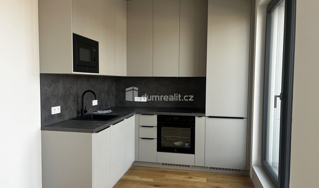 Pronájem bytu 2+kk 46 m², Kralupy nad Vltavou – náhled fotky 3