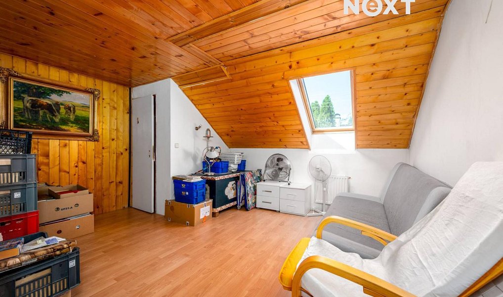 Prodej domu 230 m² s pozemkem 1 203 m², Zvole – náhled fotky 21