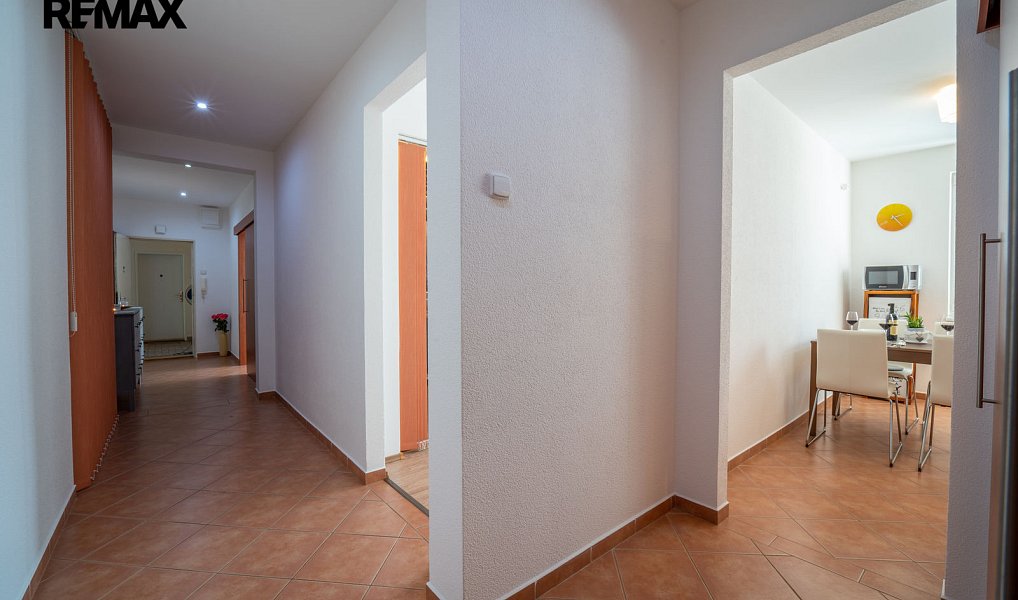 Pronájem bytu 2+1 66 m², Zlín – náhled fotky 4