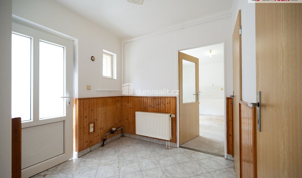 Prodej domu 103 m² s pozemkem 320 m², Lhenice – náhled fotky 22